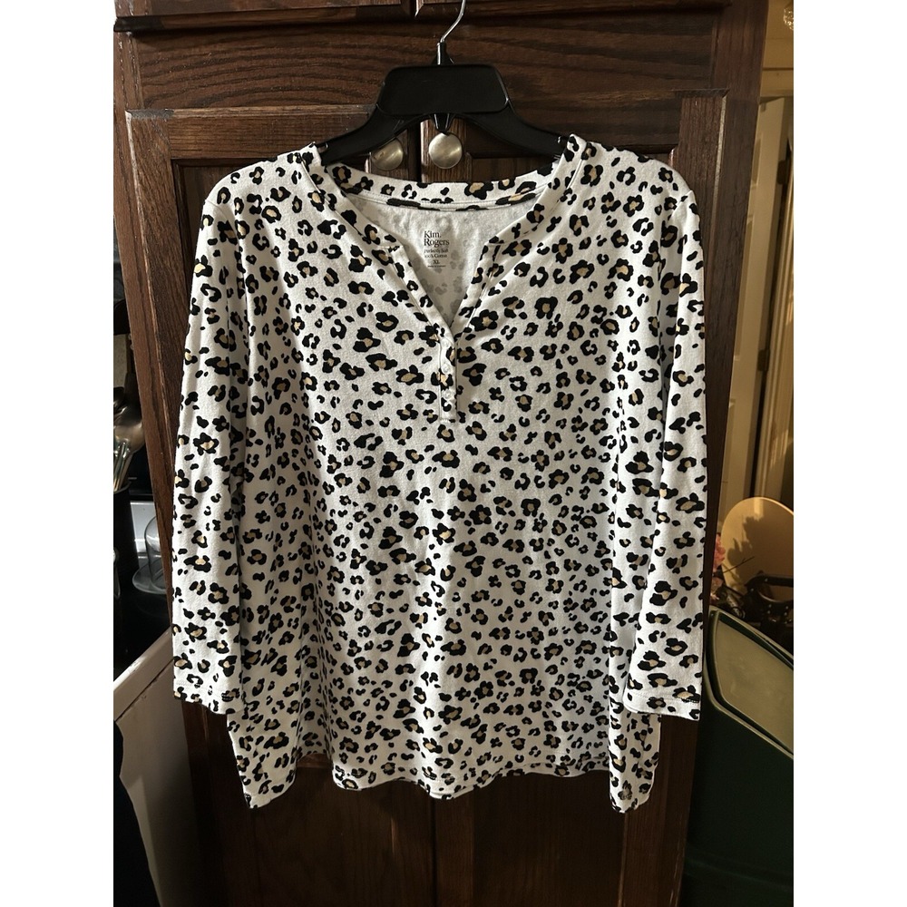 kim rogers tops xl Animal Print 100%cotton